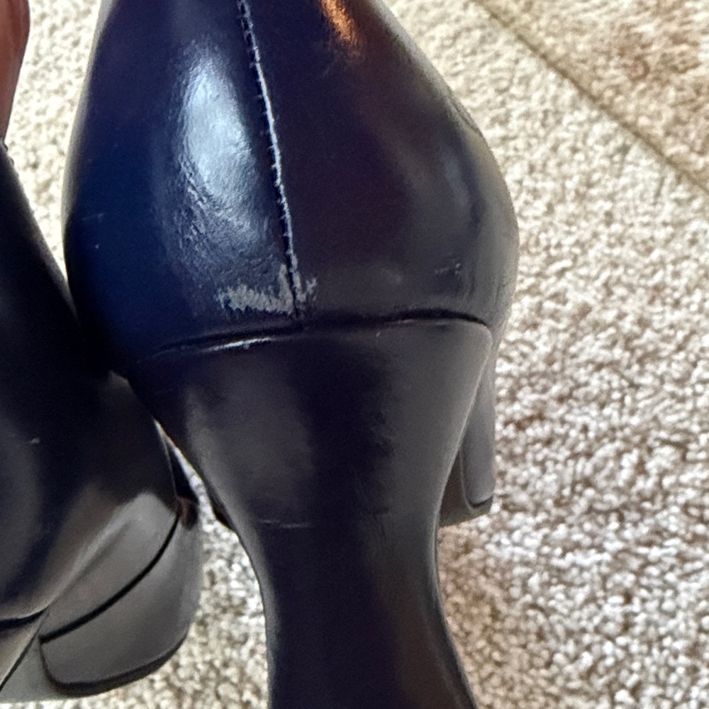 John Fluevog Big Presence Davis Classy Loafer Heels Black & Blue Leather 9.5 - Picture 11 of 13
